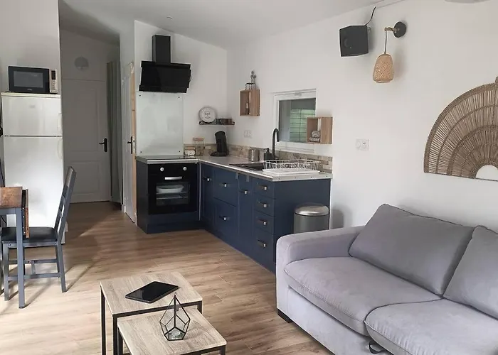 Maisonnette Au Pied Des Pyrenees *