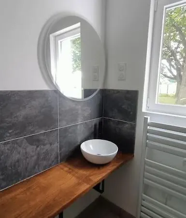 Maisonnette Au Pied Des Pyrenees Holiday home Nestier