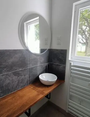 Maisonnette Au Pied Des Pyrenees 度假居 Nestier